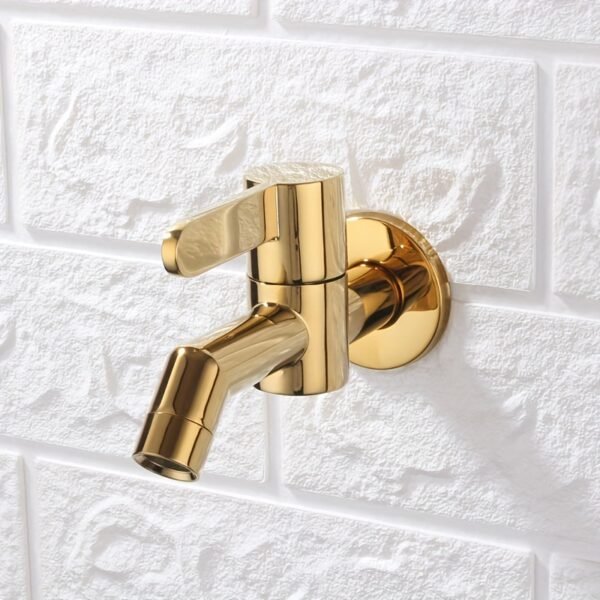 074496df5a4a879ec45df9354dee695b.jpg Single Handle Wall Mounted Chrome Cold Water Faucet Copper Valve Core